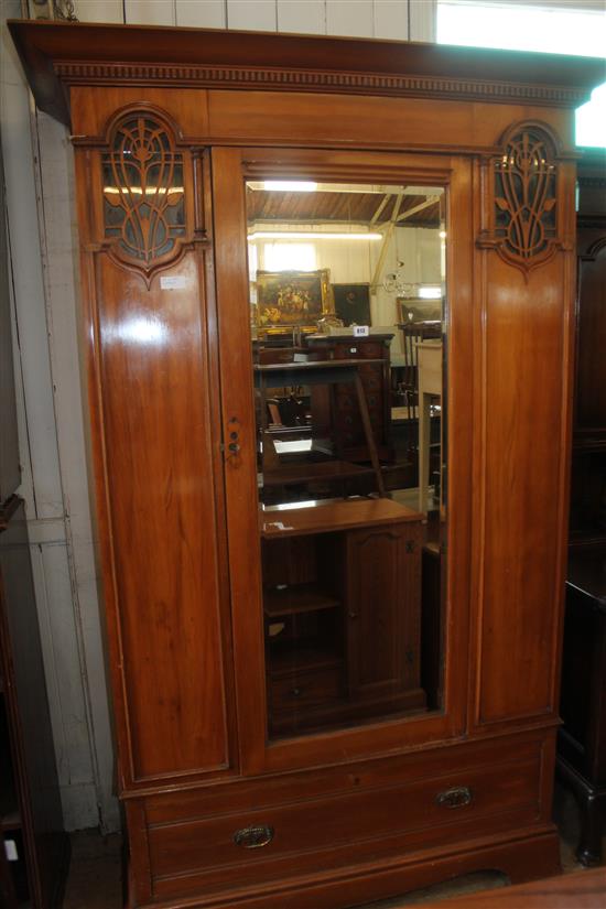 Mirrored wardrobe